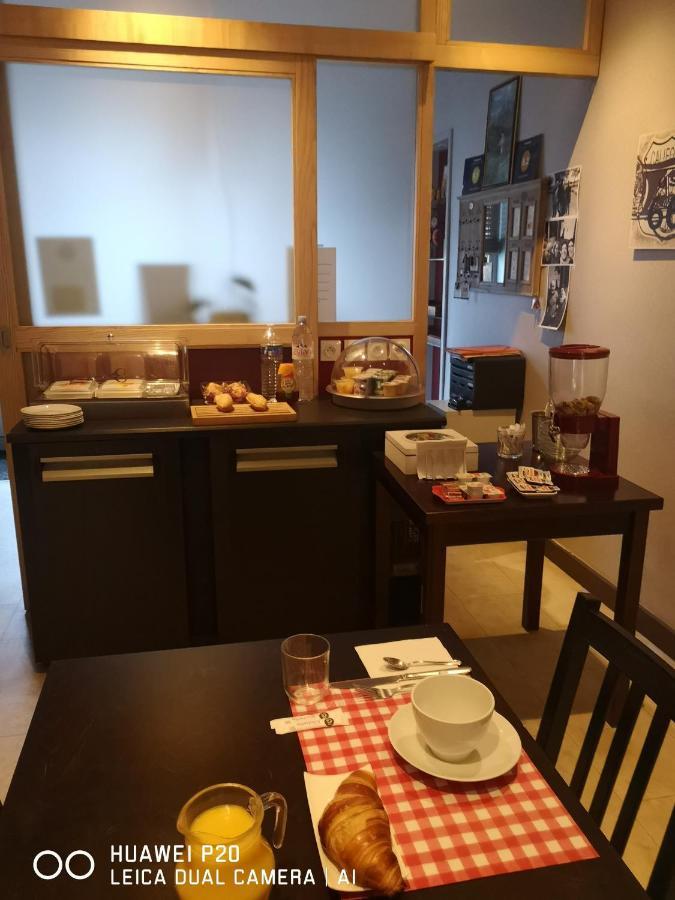 Hotel Le Memphis Poitiers Kültér fotó