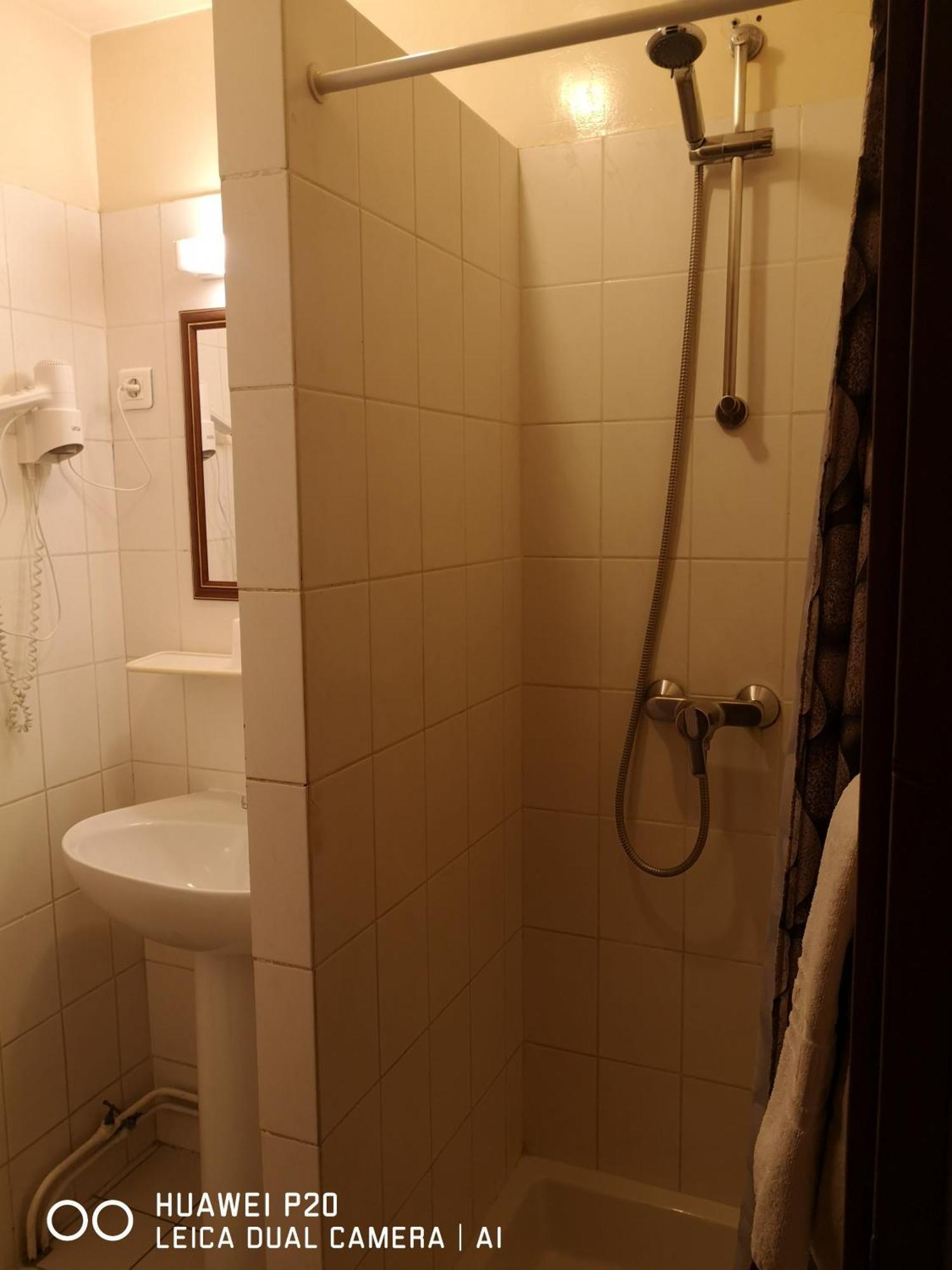 Hotel Le Memphis Poitiers Szoba fotó